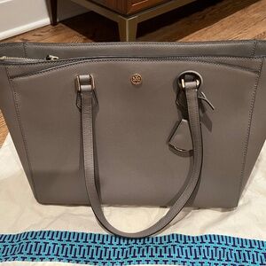 Tory Burch Robinson Tote